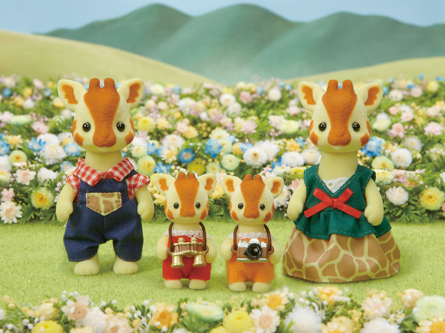 Calico Critters Giraffe Family